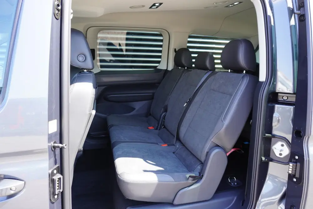 Volkswagen Caddy Maxi L2 150pk Plug-in Hybride Style Automaa uit 2026, foto 11