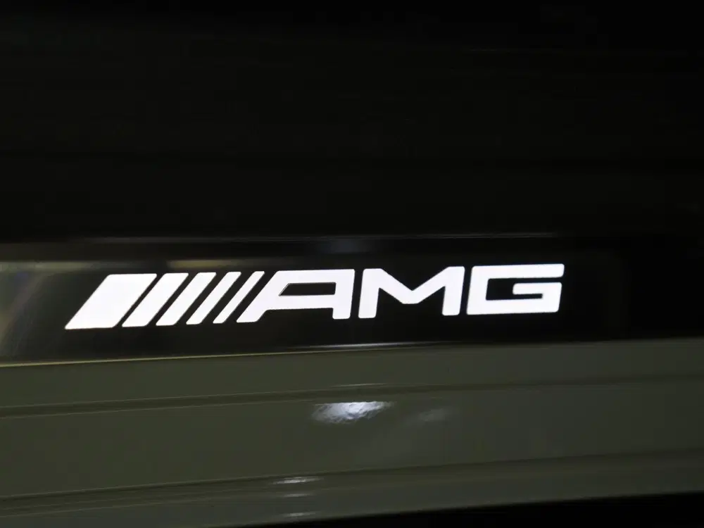 Mercedes-Benz EQE AMG 53 4MATIC+ 90 kWh uit 2024, foto 12