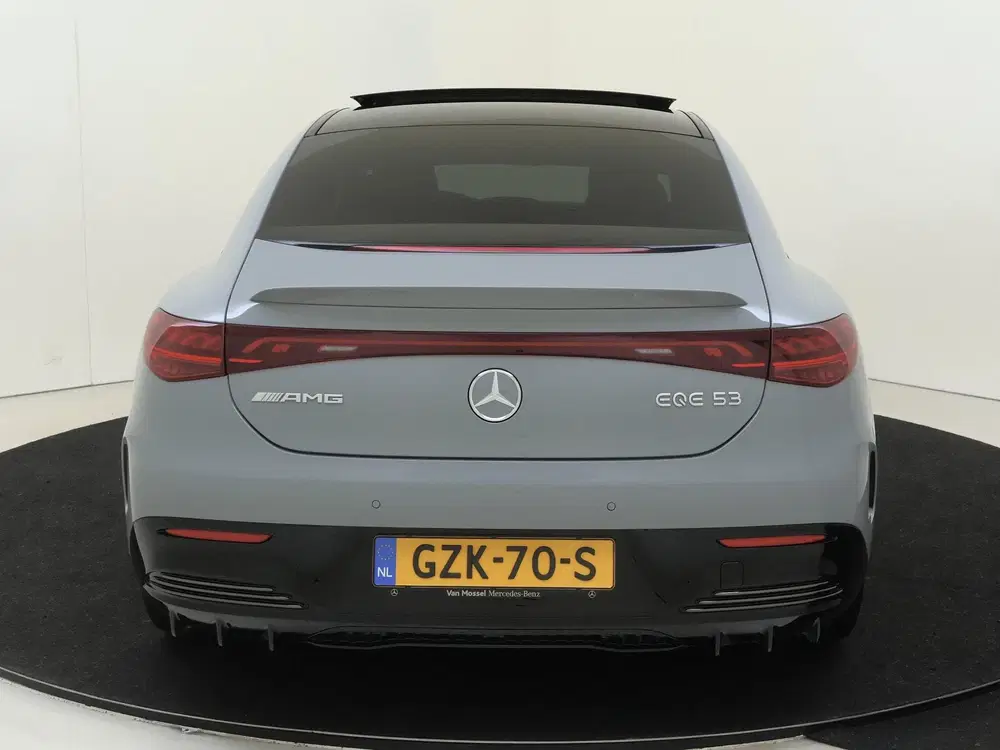Mercedes-Benz EQE AMG 53 4MATIC+ 90 kWh uit 2024, foto 7