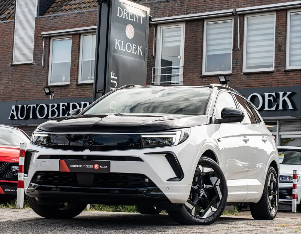 Opel Grandland 1.6 Turbo Plug-In Hybrid 4x4 GSe 19 INCH C uit 2023, foto 5