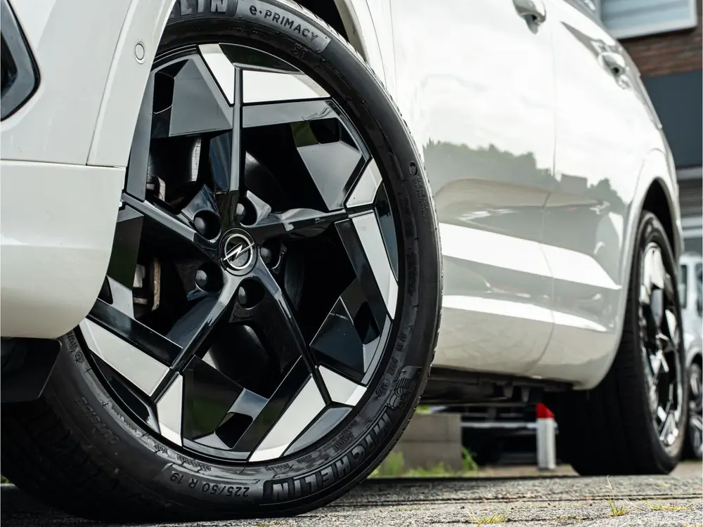 Opel Grandland 1.6 Turbo Plug-In Hybrid 4x4 GSe 19 INCH C uit 2023, foto 7