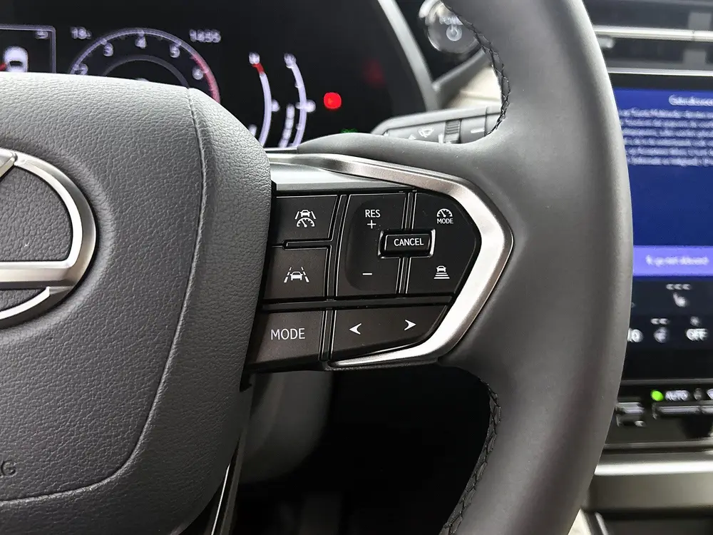 Lexus LBX Elegant 2WD uit 2024, foto 15