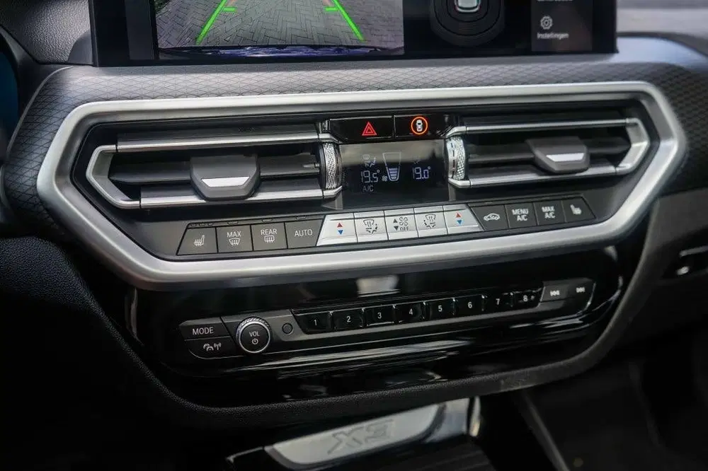 BMW X3 xDrive30e M Sport facelift uit 2022, foto 16