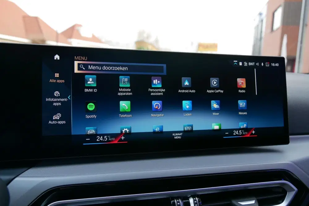 BMW 3-serie 320e.station.sport.leer.facelift.leerorg uit 2023, foto 19