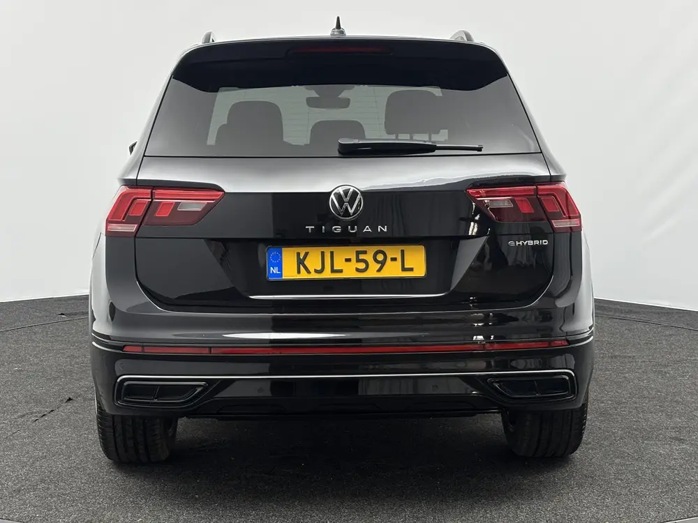 Volkswagen Tiguan 1.4 TSI 245pk DSG eHybrid R-Line Business+ uit 2022, foto 20