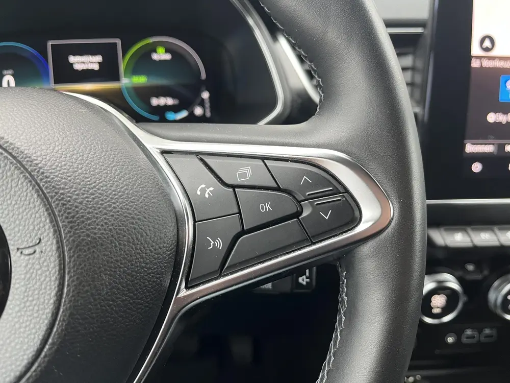 Mitsubishi ASX 1.6 PHEV AT First Edition uit 2024, foto 11