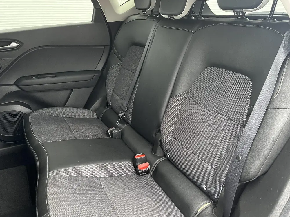 Mitsubishi ASX 1.6 PHEV AT First Edition uit 2024, foto 7