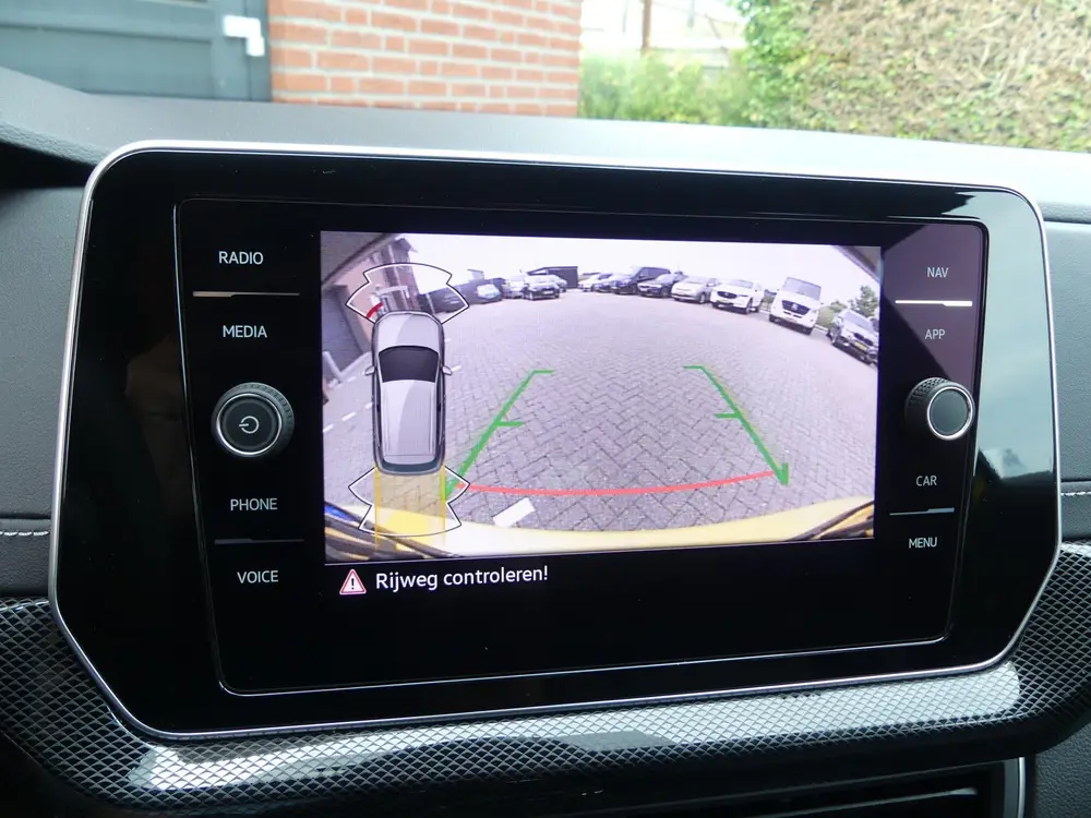 Volkswagen T-Cross 1.0 TSI R-Line Edition / Trekhaak uit 2024, foto 14