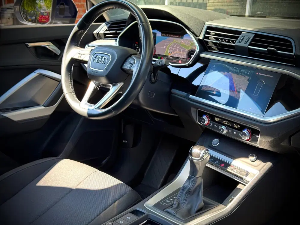 Audi Q3 40 TFSI quattro uit 2019, foto 19