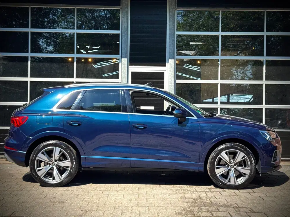 Audi Q3 40 TFSI quattro uit 2019, foto 2