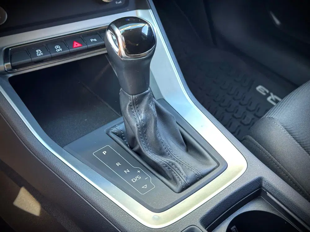 Audi Q3 40 TFSI quattro uit 2019, foto 20