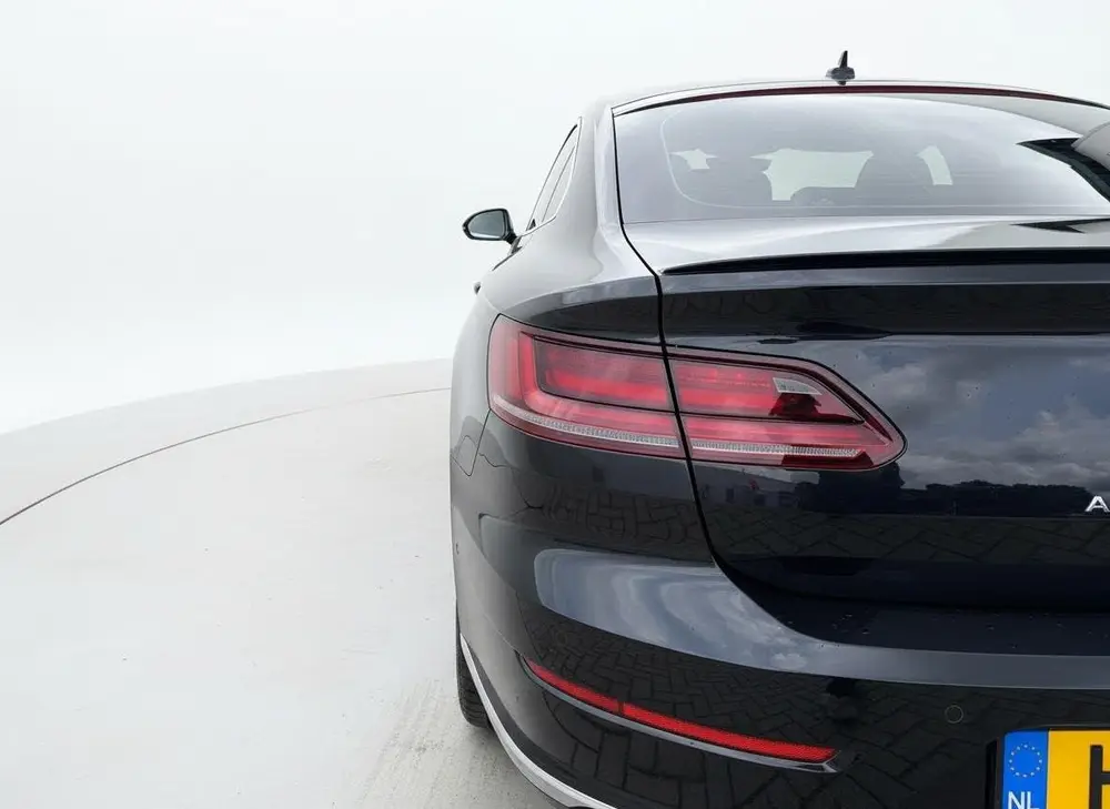 Volkswagen Arteon 2.0 TSI R-Line Business+ STOELVERWARMING uit 2020, foto 6