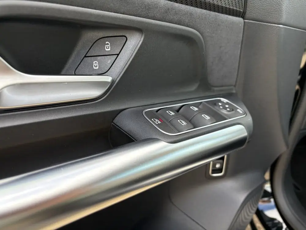 Mercedes-Benz B-Klasse 250 e Business Solution AMG uit 2022, foto 11