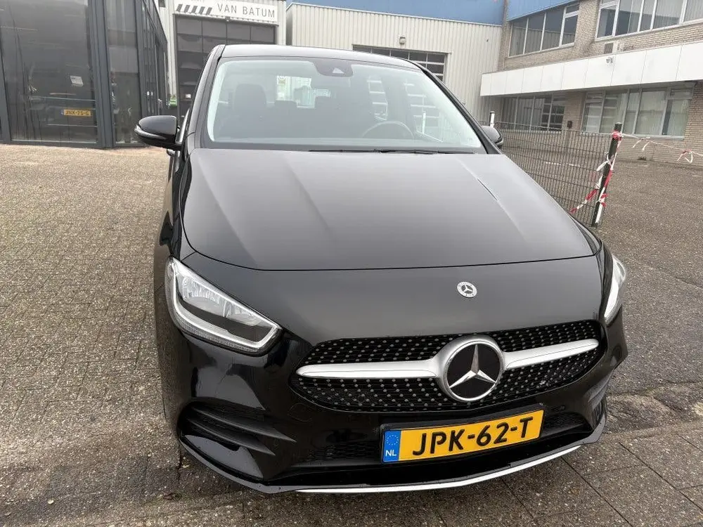 Mercedes-Benz B-Klasse 250 e Business Solution AMG uit 2022, foto 9