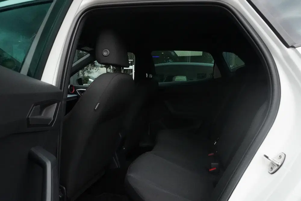 SEAT Ibiza 1.0 EcoTSI FR Business Connect uit 2024, foto 10