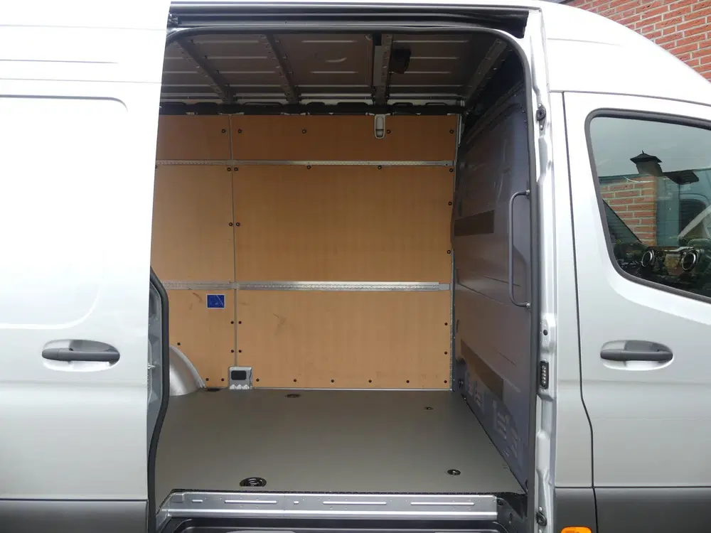 Mercedes-Benz Sprinter 317 CDI L2H2 LED uit 2024, foto 6