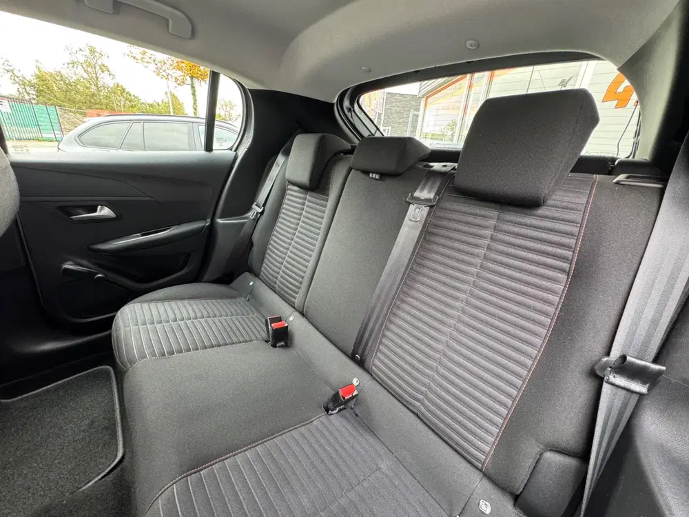 Peugeot 208 1.2 P.Tech Allure CarPlay Navigatie Cruise uit 2020, foto 11