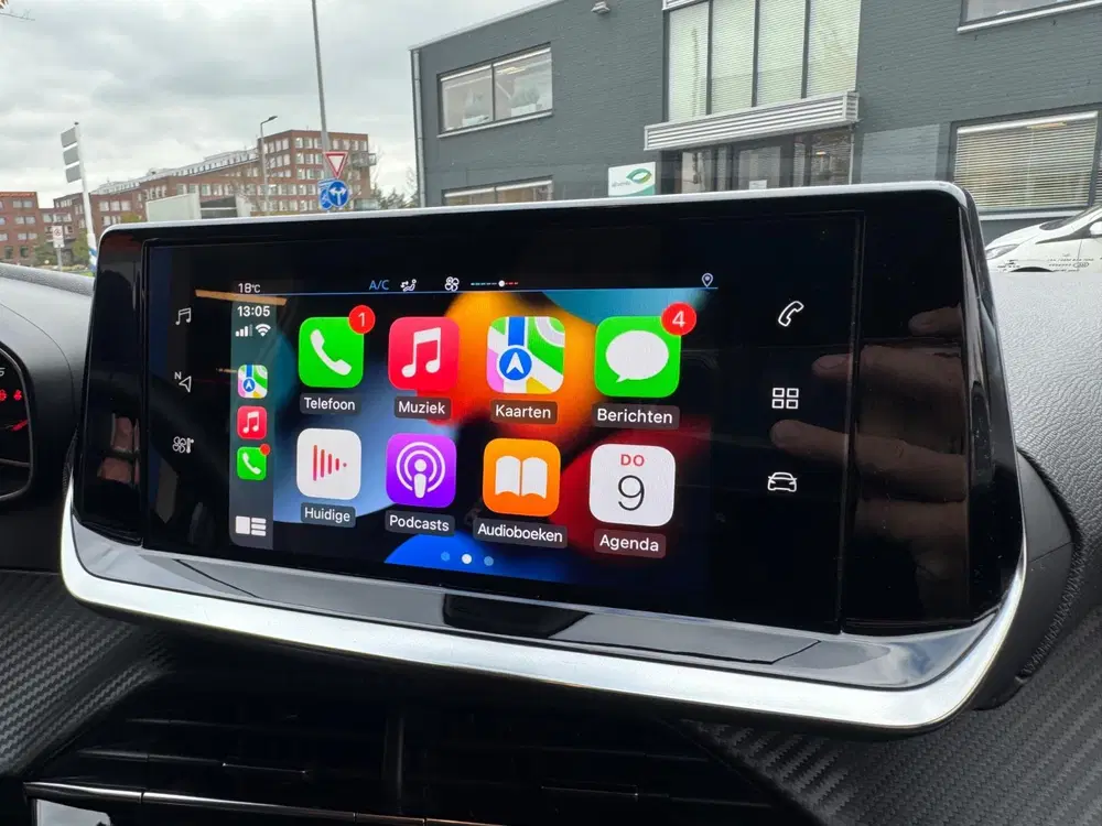 Peugeot 208 1.2 P.Tech Allure CarPlay Navigatie Cruise uit 2020, foto 6