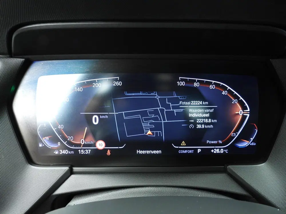 BMW 1-serie 5-deurs 118i uit 2025, foto 11