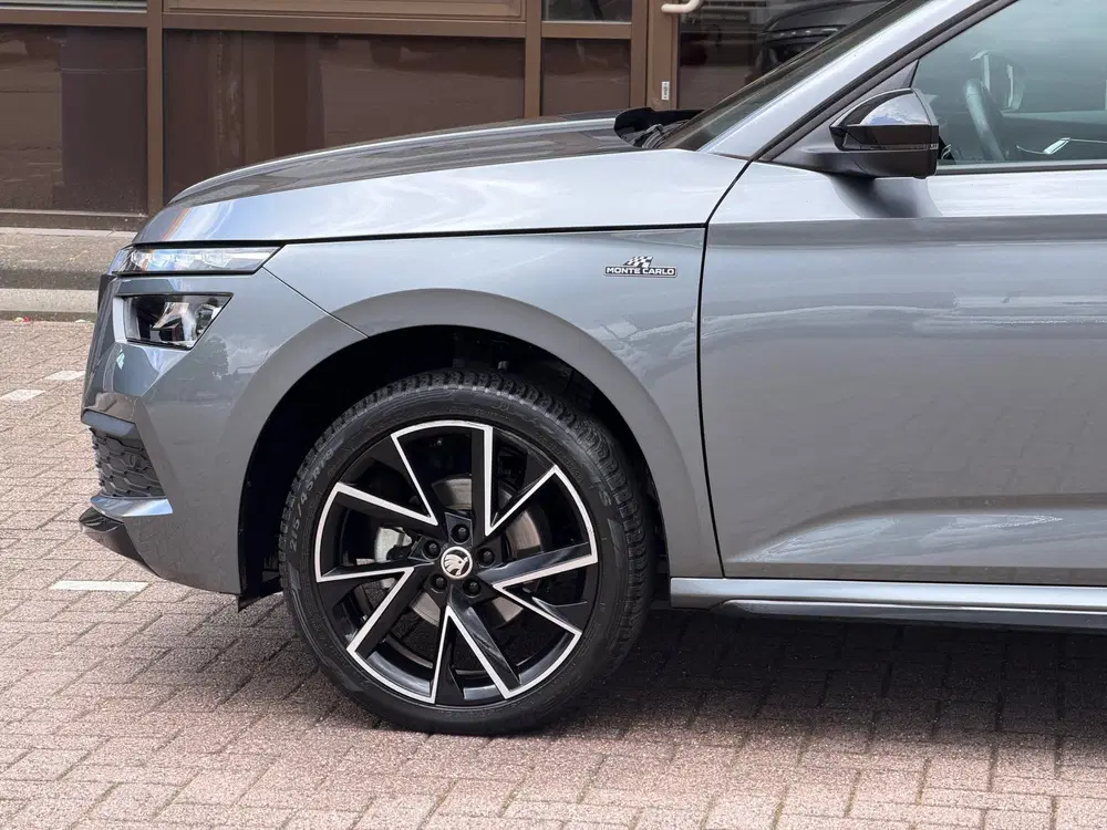 Skoda Kamiq 1.5 TSI Monte Carlo uit 2024, foto 16