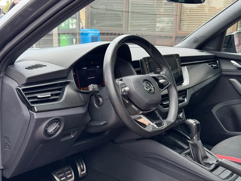 Skoda Kamiq 1.5 TSI Monte Carlo uit 2024, foto 4