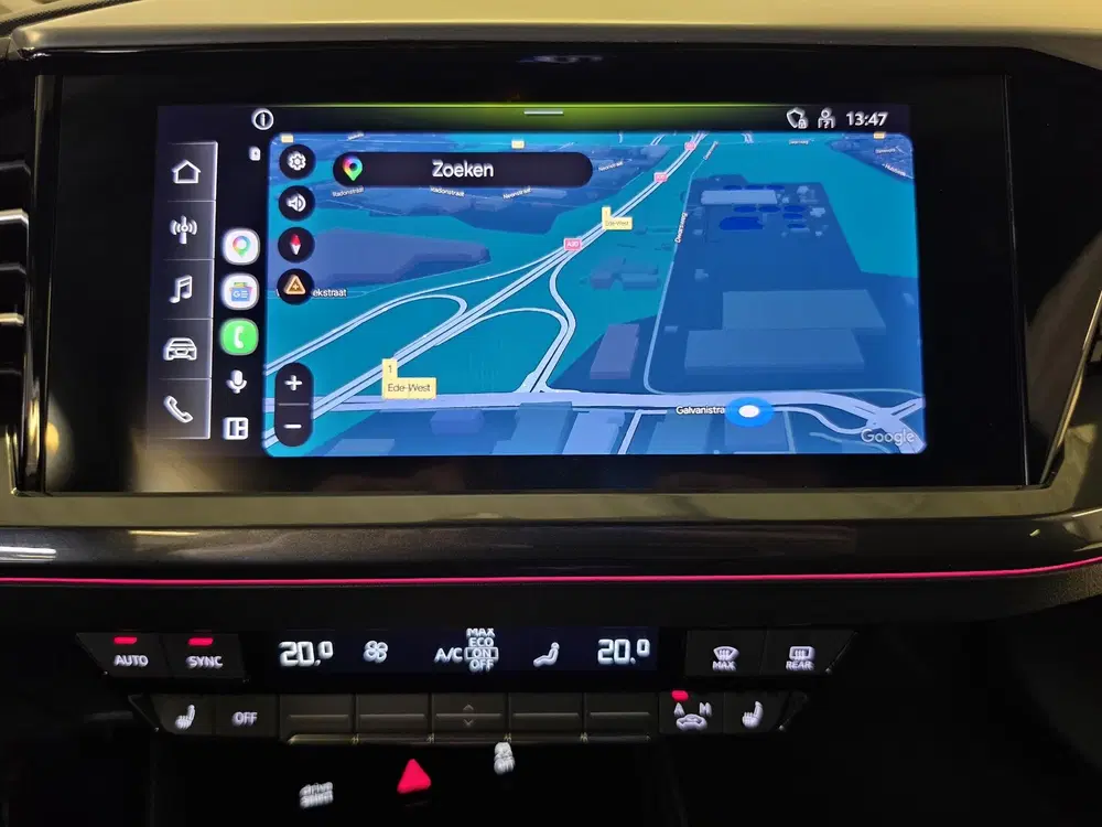 Audi Q4 e-tron 35 S edition 55 kWh uit 2022, foto 11