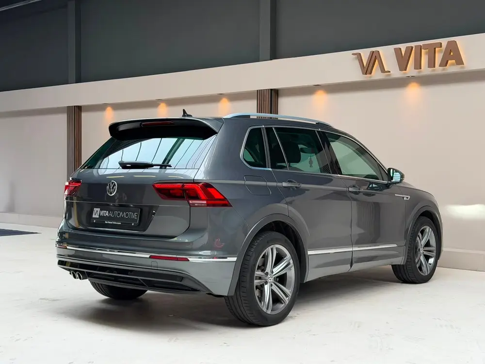 Volkswagen Tiguan 1.5 TSI ACT Highline Business R 360 Camera uit 2020, foto 10