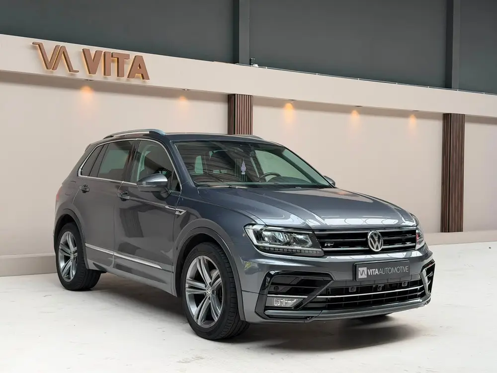 Volkswagen Tiguan 1.5 TSI ACT Highline Business R 360 Camera uit 2020, foto 6