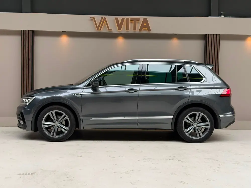 Volkswagen Tiguan 1.5 TSI ACT Highline Business R 360 Camera uit 2020, foto 7