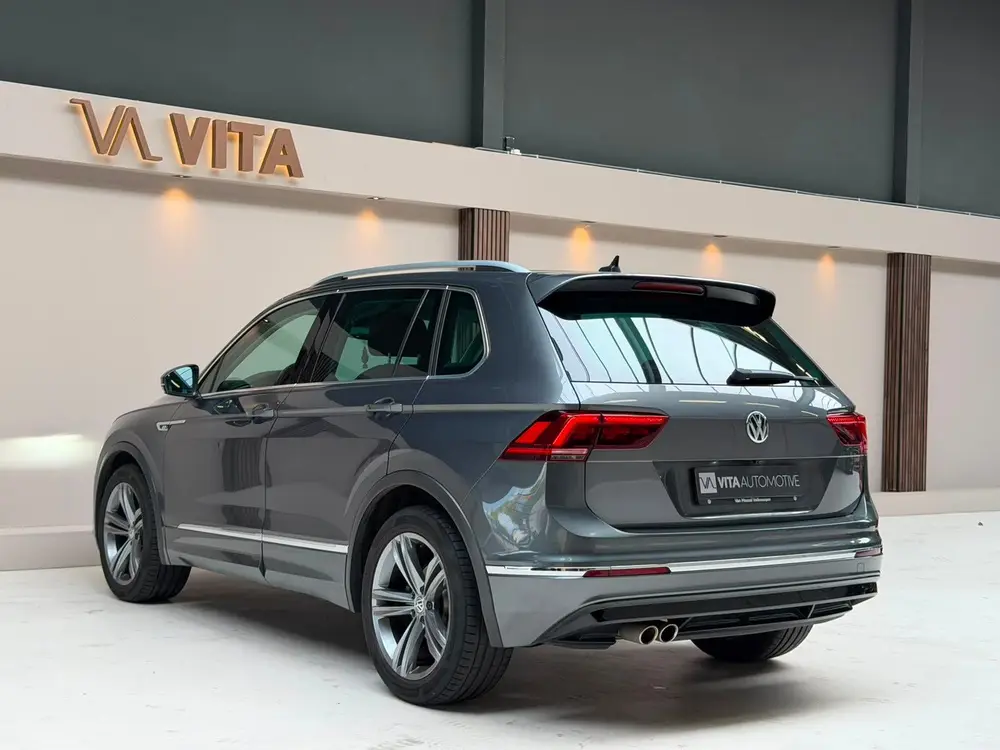 Volkswagen Tiguan 1.5 TSI ACT Highline Business R 360 Camera uit 2020, foto 9