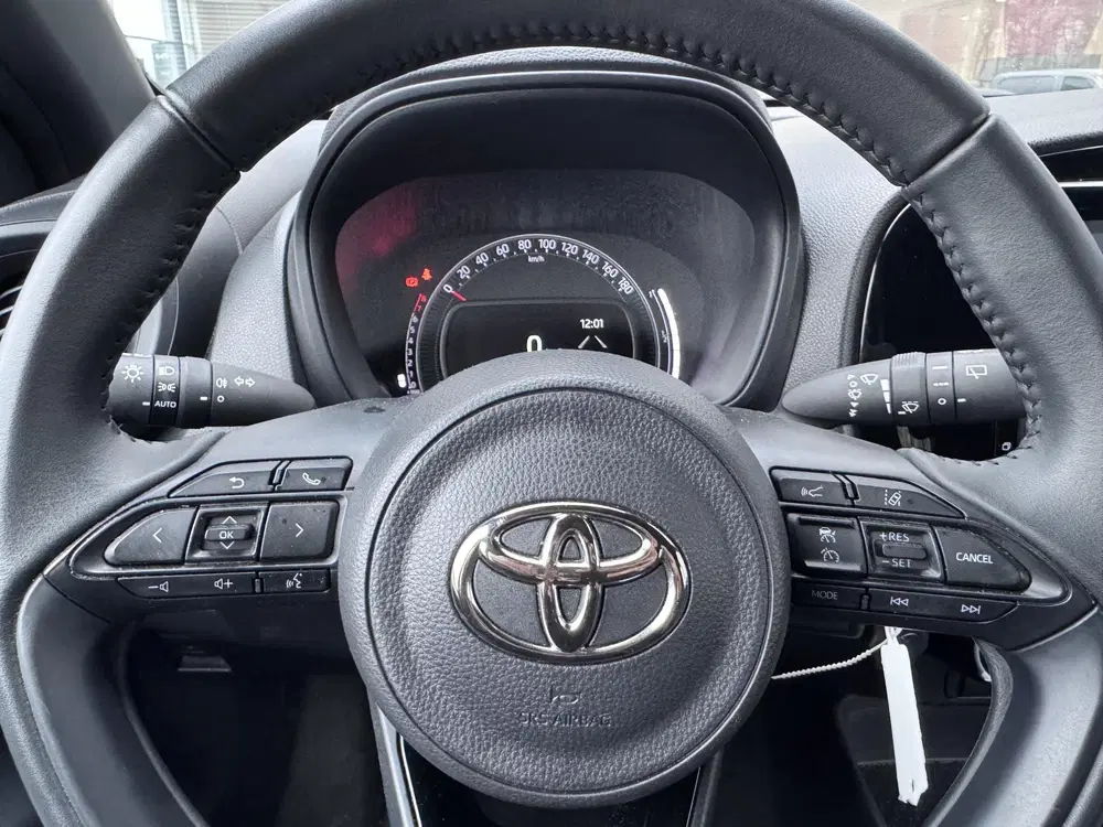 Toyota Aygo X 1.0 VVT-i MT Play uit 2024, foto 11