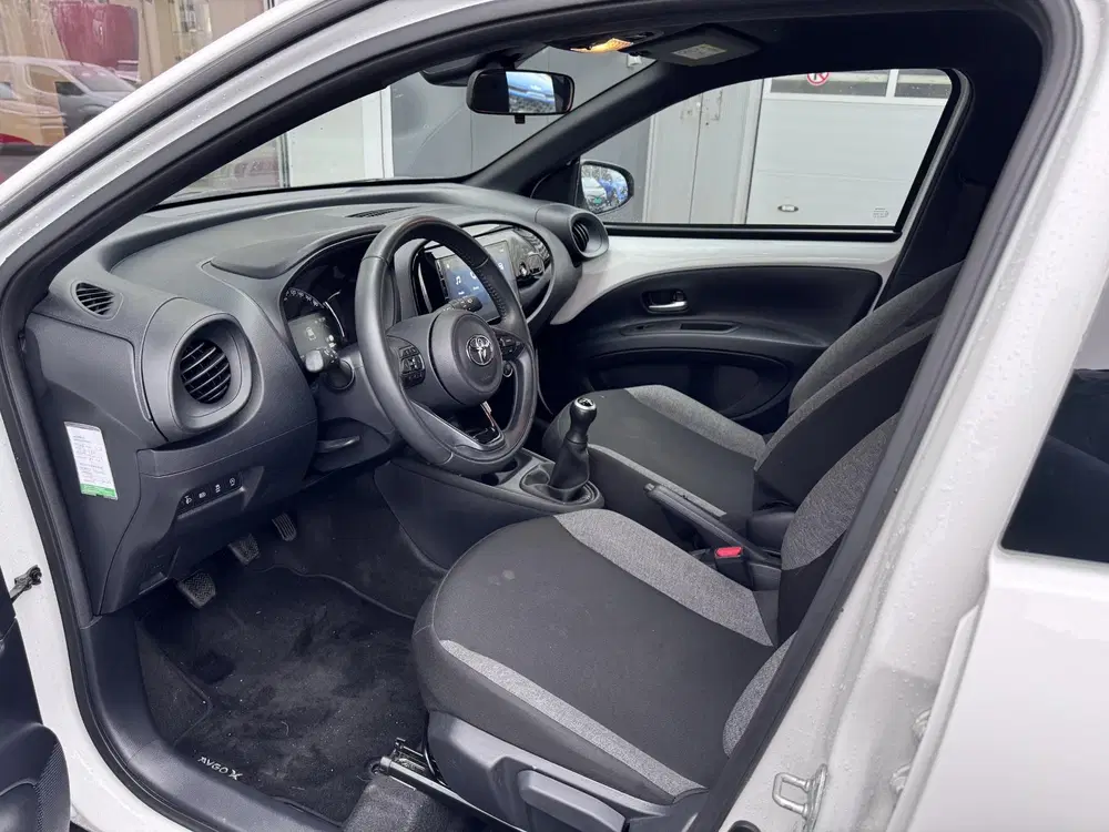 Toyota Aygo X 1.0 VVT-i MT Play uit 2024, foto 8