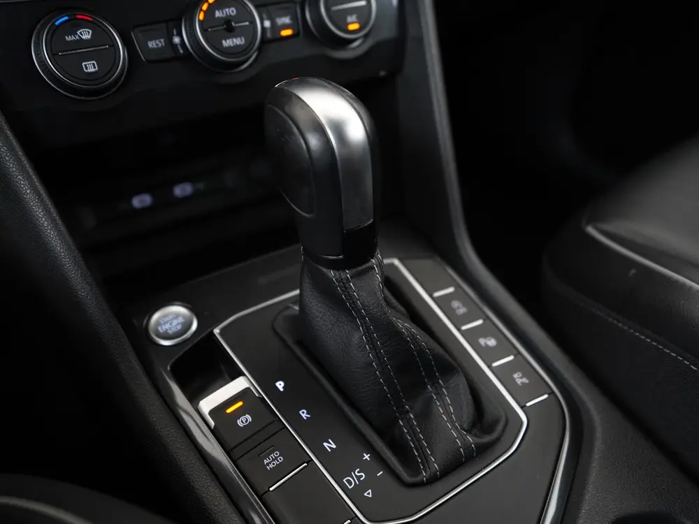 Volkswagen Tiguan Allspace 1.5 TSI R-Line DSG | Leder | Area uit 2021, foto 10