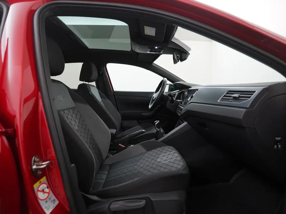 Volkswagen Taigo 1.0 TSI R-Line | Schuifdak | Camera | Zonda uit 2022, foto 3