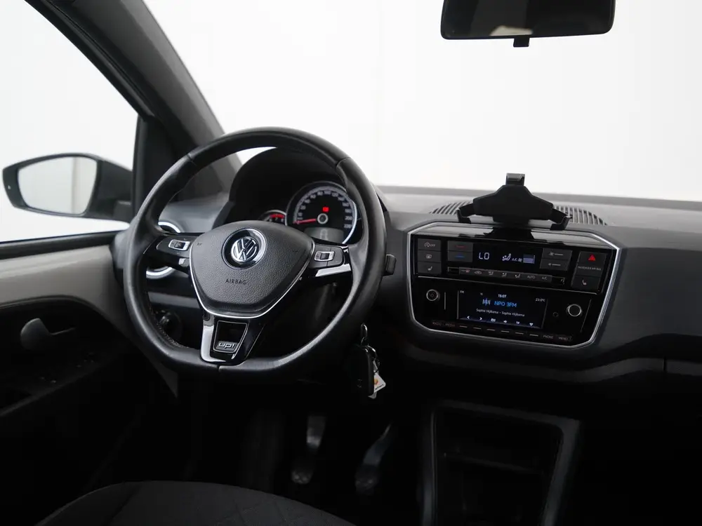 Volkswagen Up! 1.0 BMT Cross up! | Stoelverwarming | Lichtme uit 2019, foto 5