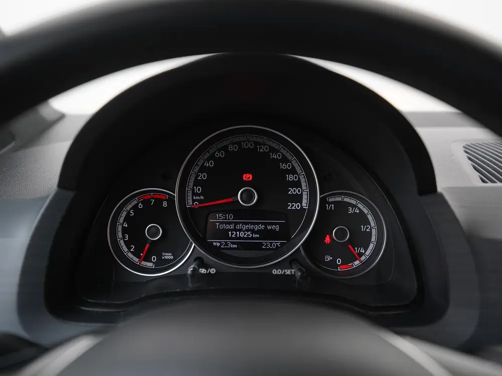 Volkswagen Up! 1.0 BMT Cross up! | Stoelverwarming | Lichtme uit 2019, foto 8