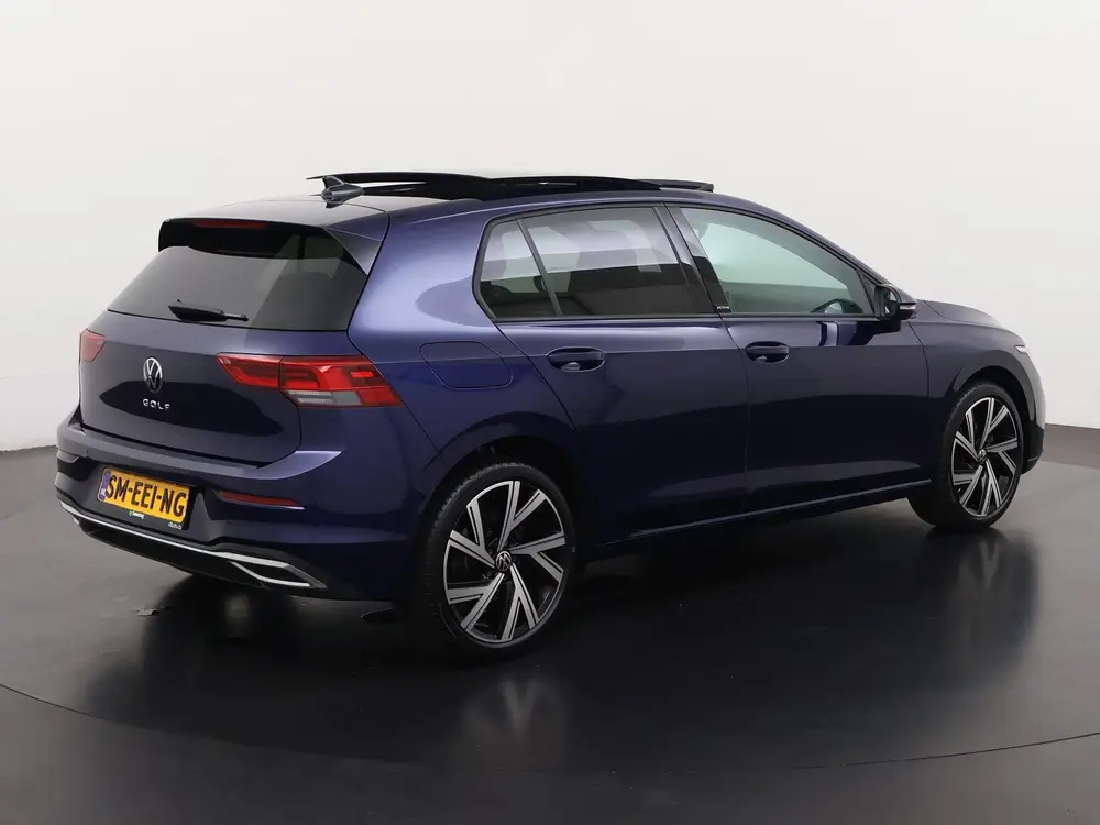 Volkswagen Golf 1.5 TSI Active | Schuifdak | Camera | Zondag uit 2023, foto 4
