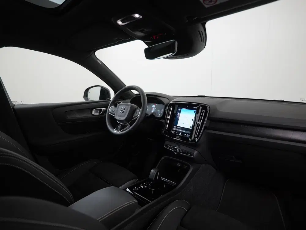 Volvo XC40 1.5 T4 Plug-in hybrid Ultimate Bright uit 2023, foto 2