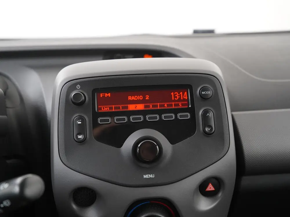 Peugeot 108 1.0 e-VTi Active uit 2019, foto 12