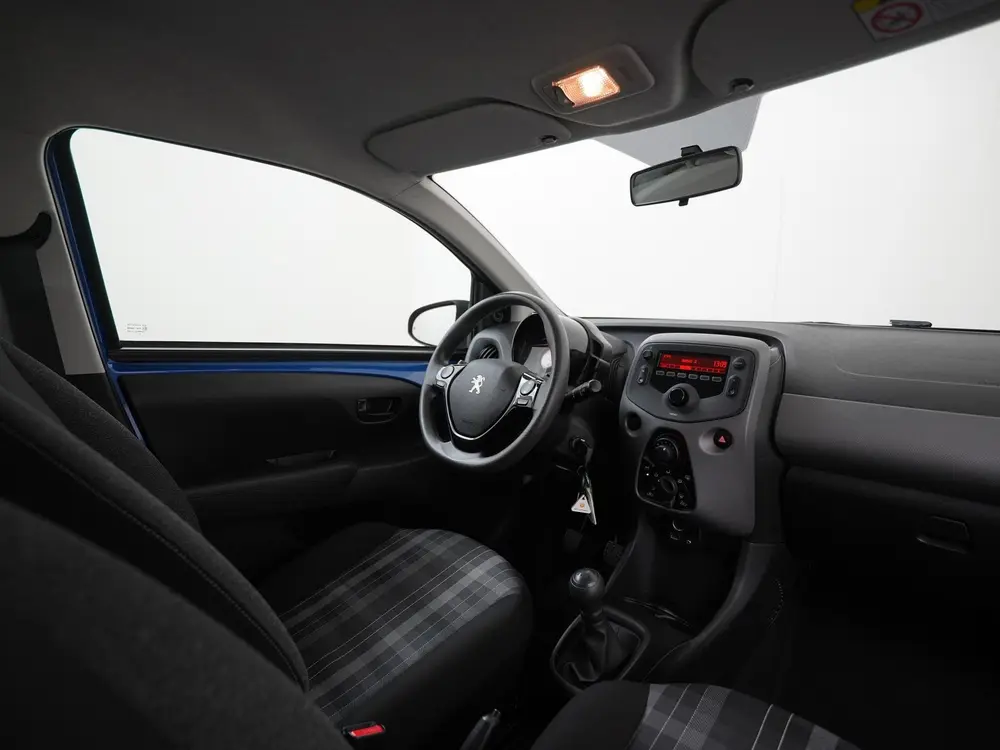 Peugeot 108 1.0 e-VTi Active uit 2019, foto 2