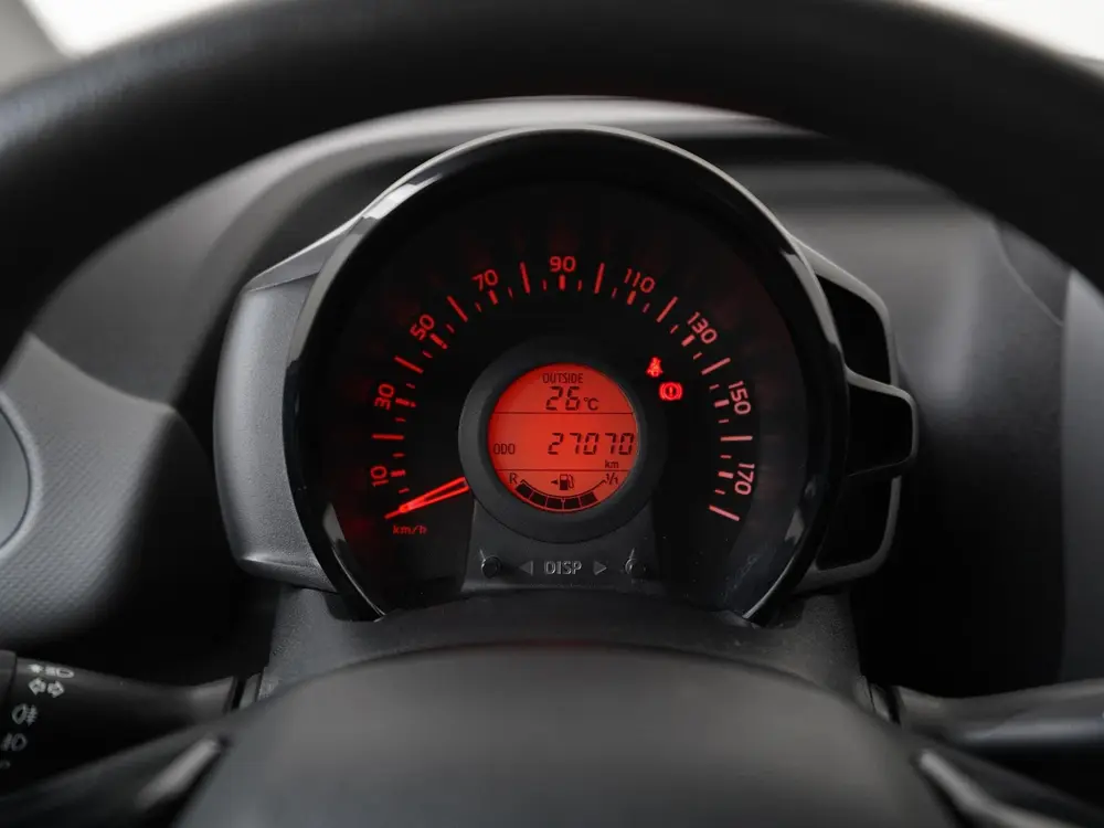 Peugeot 108 1.0 e-VTi Active uit 2019, foto 8
