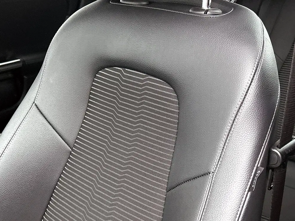 Mercedes-Benz EQA 250 Business Solution Luxury 67 kWh uit 2021, foto 12
