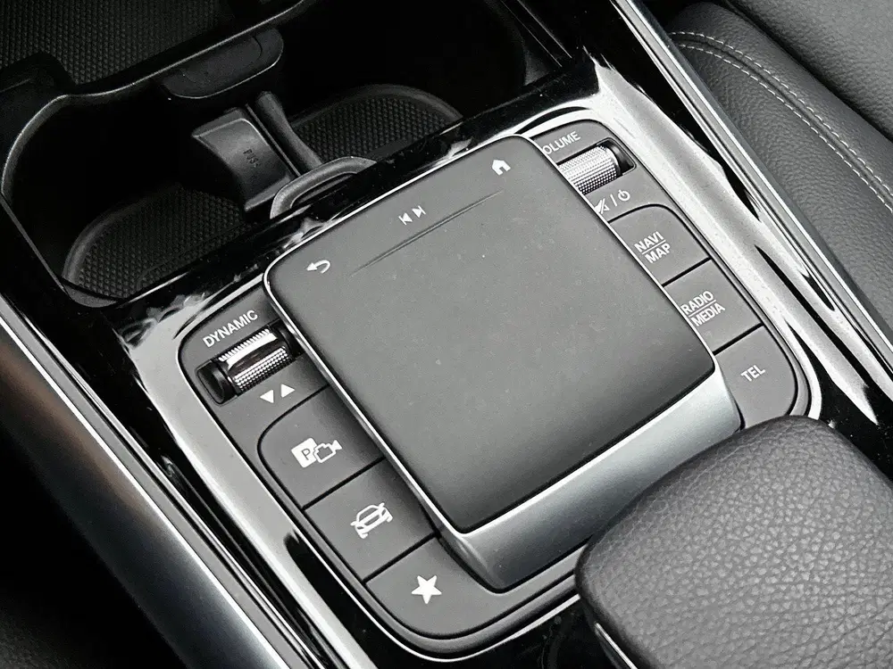 Mercedes-Benz EQA 250 Business Solution Luxury 67 kWh uit 2021, foto 7