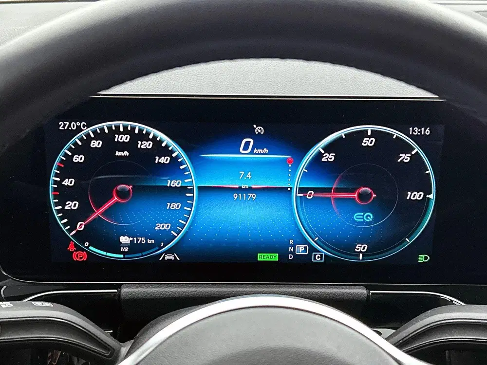 Mercedes-Benz EQA 250 Business Solution Luxury 67 kWh uit 2021, foto 9
