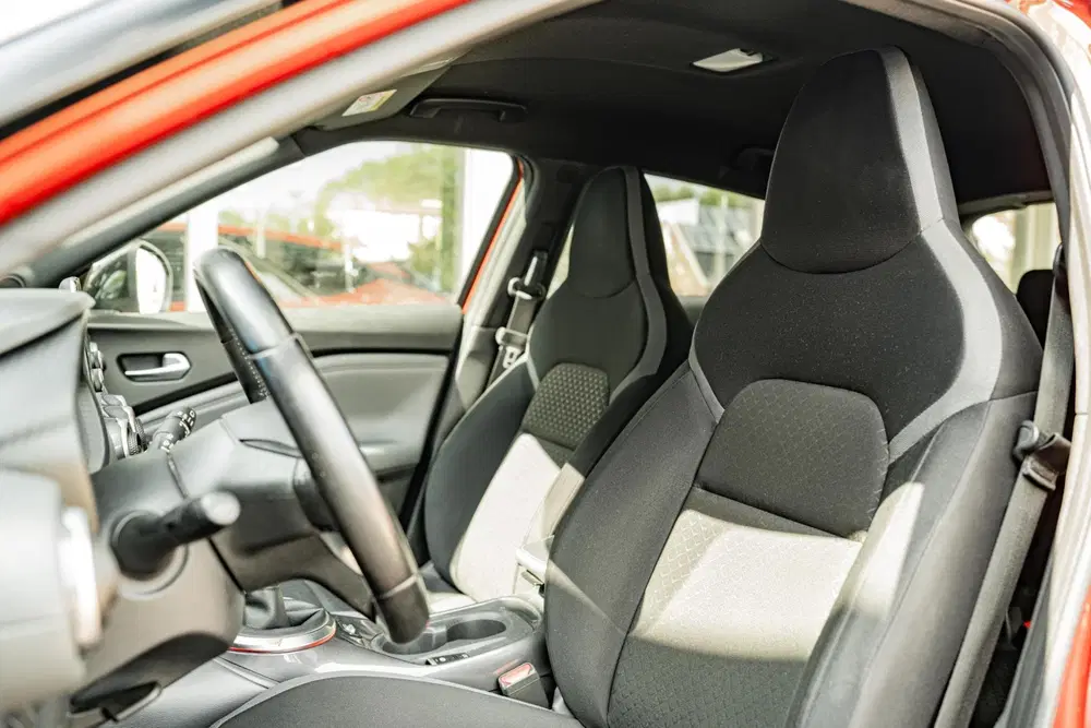 Nissan Juke 1.0 DIG-T N-Connecta uit 2020, foto 13