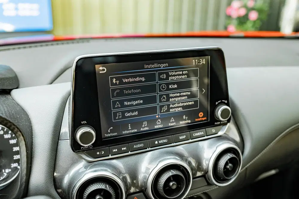 Nissan Juke 1.0 DIG-T N-Connecta uit 2020, foto 18