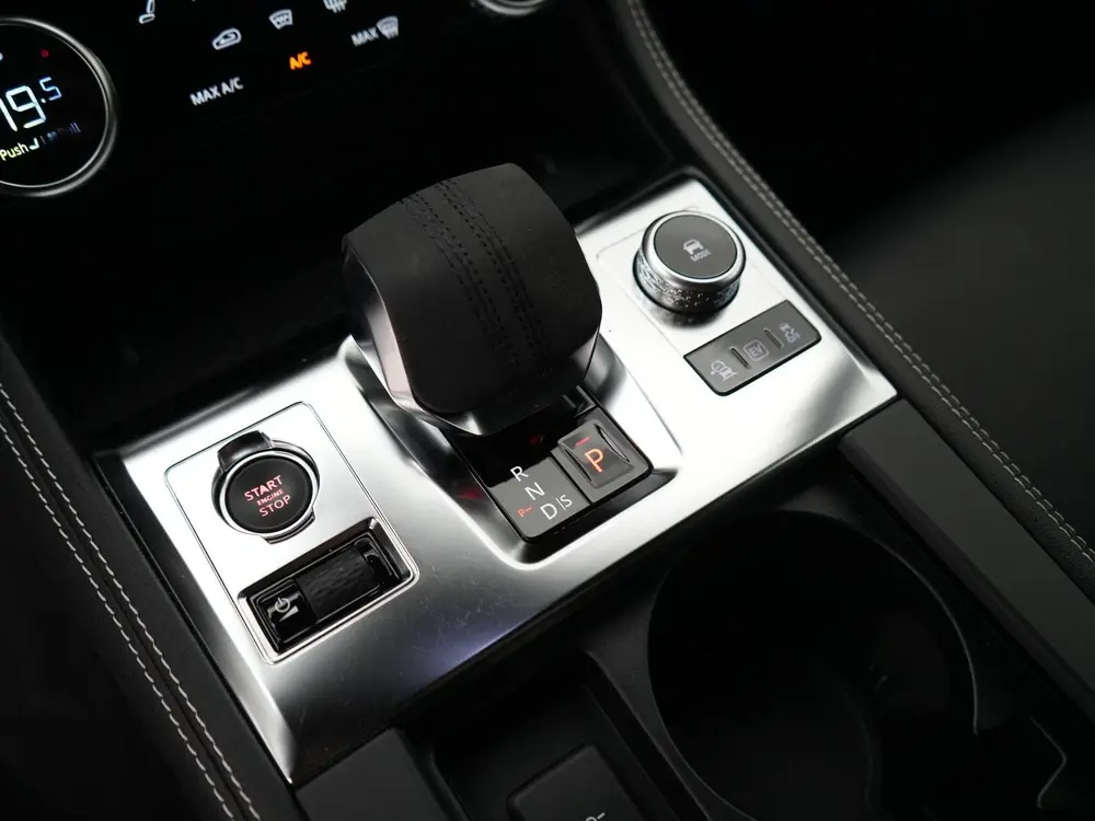 Jaguar F-Pace 2.0 P400e PHEV R-Dynamic Black uit 2023, foto 12