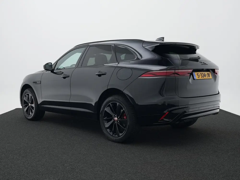 Jaguar F-Pace 2.0 P400e PHEV R-Dynamic Black uit 2023, foto 3