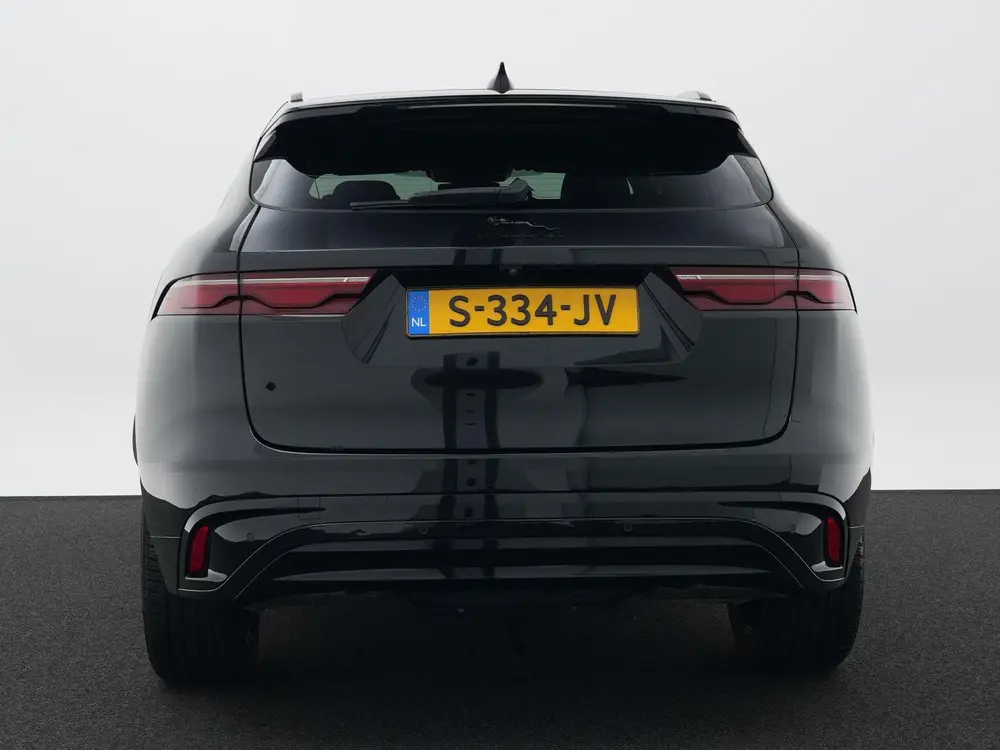 Jaguar F-Pace 2.0 P400e PHEV R-Dynamic Black uit 2023, foto 6