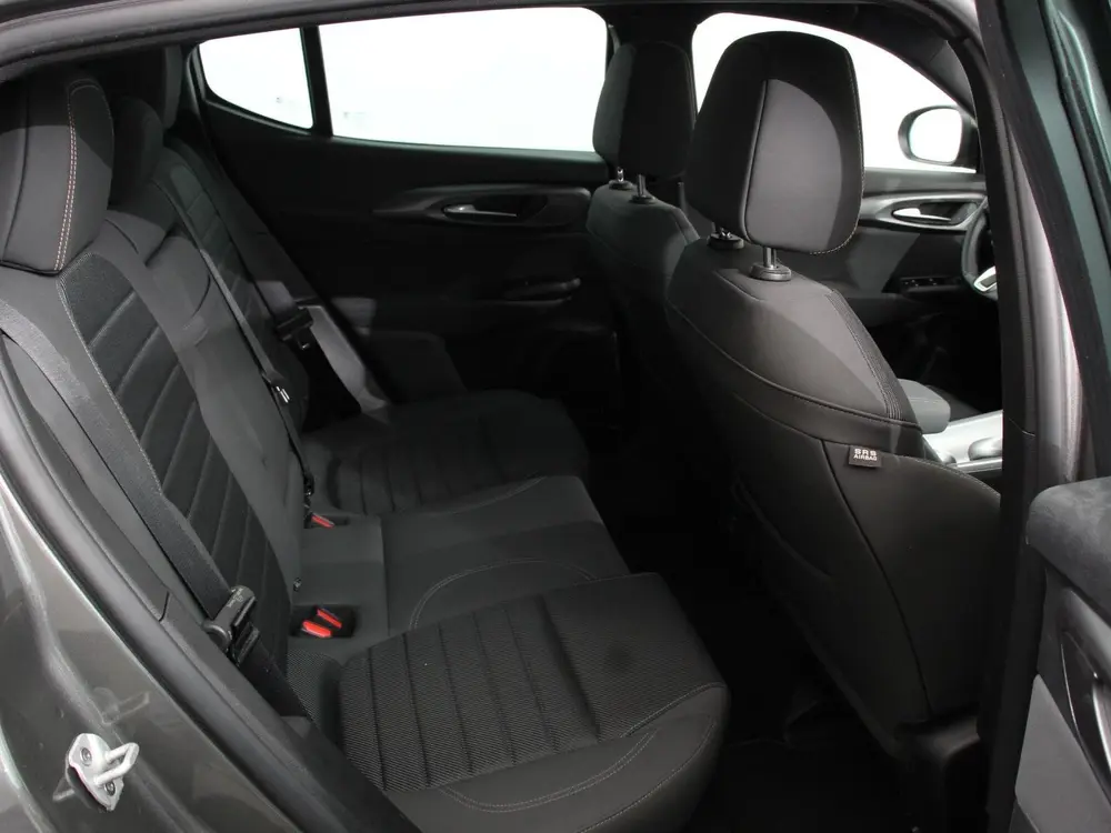 Alfa Romeo Tonale 1.3T PHEV Ti Automaat 280 PK Climate contr uit 2024, foto 13